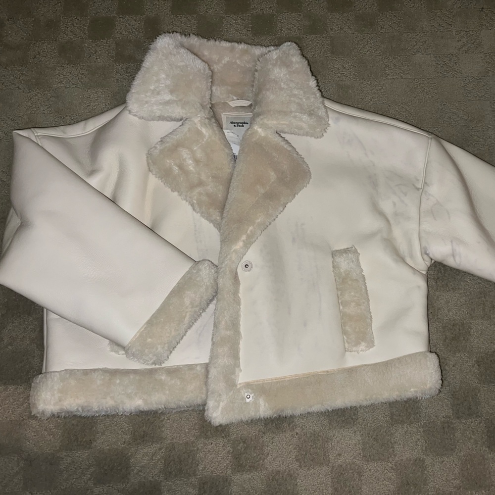 Abercrombie & Fitch Soft Cream Jacket